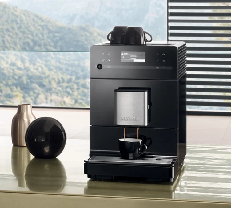 MIELE CM 5410 Silence noir obsidien MIELE CM 5410 Silence Noir Obsidien -Maxi Coffee Soldes 2 machine a cafe miele 5410