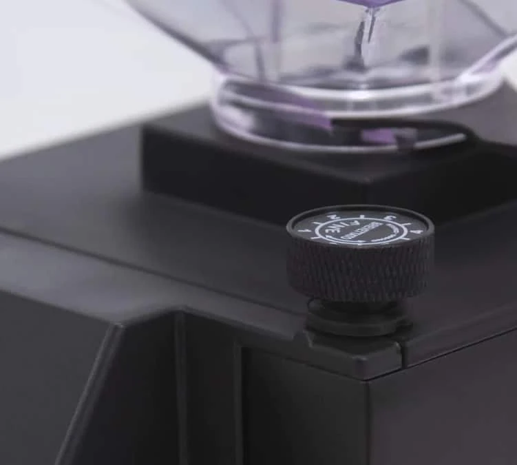 Moulin à café EUREKA Mignon Manuale Noir Mat Moulin à Café EUREKA Mignon Manuale Noir Mat -Maxi Coffee Soldes eureka mignon filtro noir 2 1