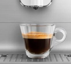 SMEG Blanc BCC01WHMEU -Maxi Coffee Soldes expresso broyeur smeg bcc01whmeu cafe