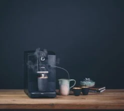 NIVONA CafeRomatica 790 Noir Chrome -Maxi Coffee Soldes machine a cafe nivona cafe romatica 790 ambiance