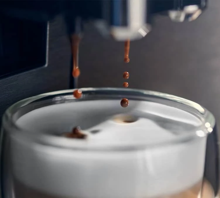 SAECO Xelsis Suprema SM8885/00 Garantie 3 ans SAECO Xelsis Suprema SM8885/00 Garantie 3 Ans -Maxi Coffee Soldes